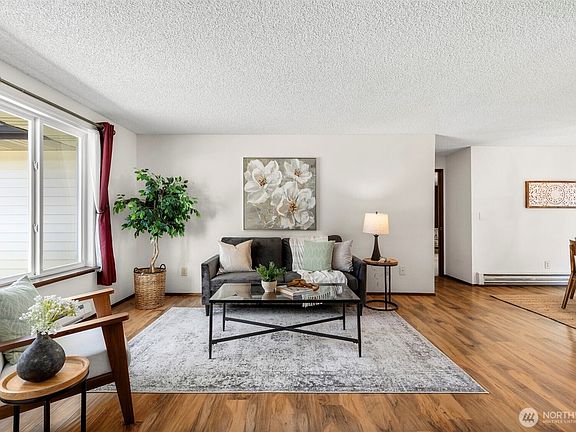 5th image of 6764 Helena Drive NE
