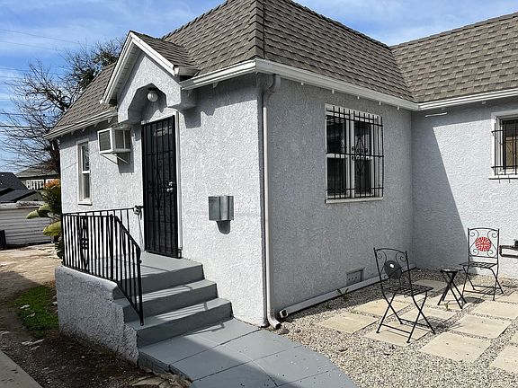 2nd image of 3926 W 28th St