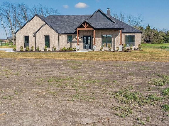 3rd image of 4961 County Road 1098