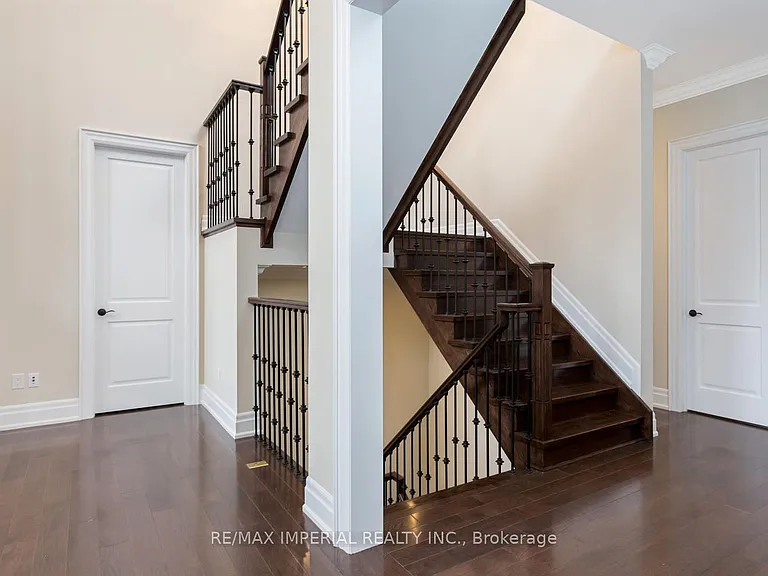 3568 Joan Dr — Photo 21