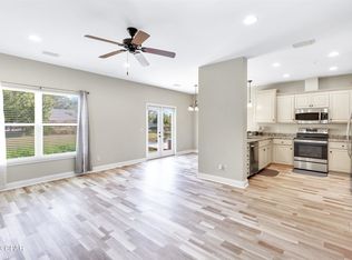 1727 Annabellas Dr, Panama City Beach, FL 32407