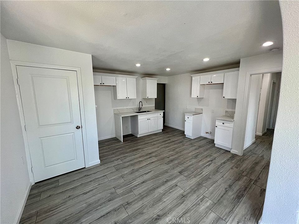 5555 Walnut Ave Chino CA Zillow