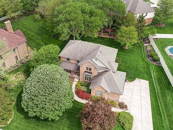 2nd image of 1154 Walnut Valley Ln
