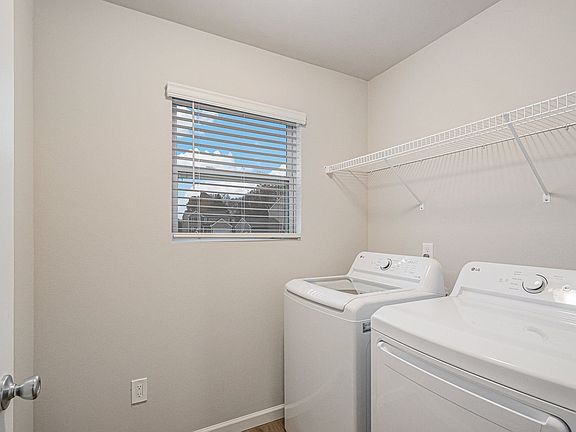 5th image of 2328 Shadycroft Dr
