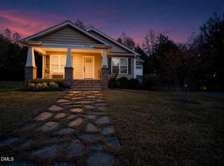 7046 Holts Store Rd, Burlington, NC 27215