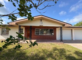 9240 SE 156th St, Summerfield, FL 34491