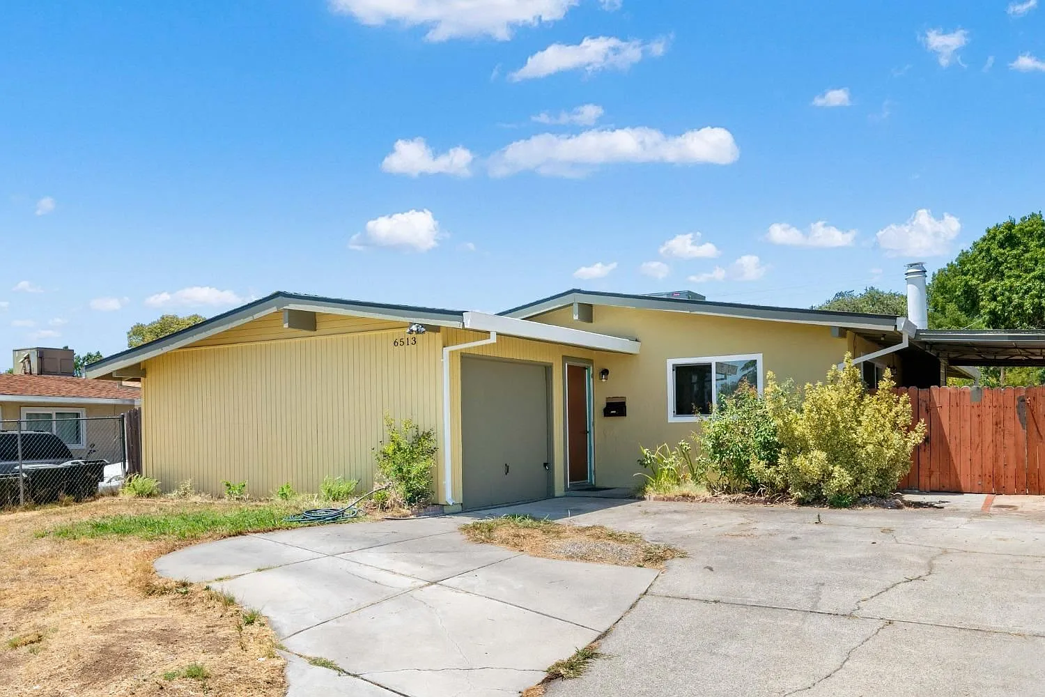 6513 Kemp Way photo 1