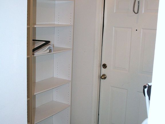 Front Entrance / Foyer