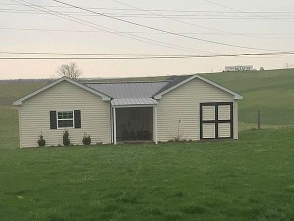 3rd image of 3092 Ewing Rd