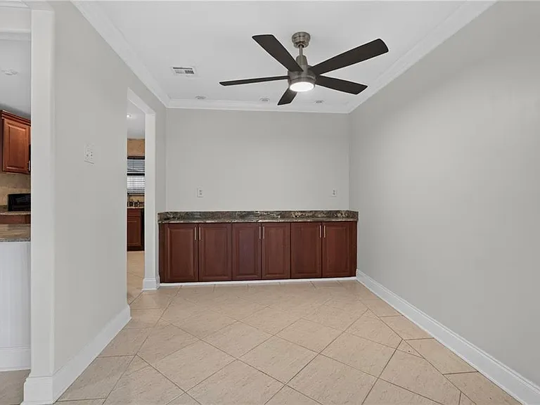 5566 Jacquelyn Ct — Photo 16