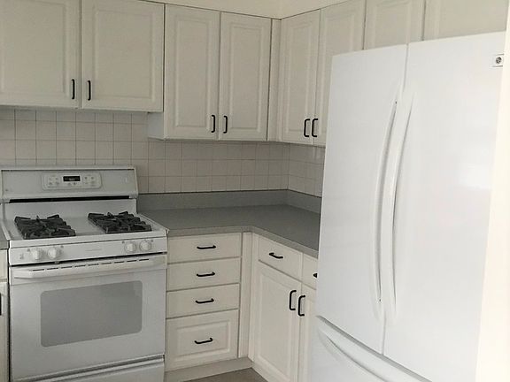 4th image of 3730 S 61st Ave