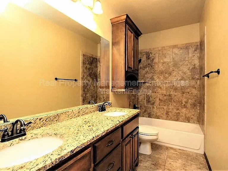 1661 Appaloosa Dr — Photo 32