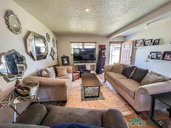 2nd image of 2610 N Thompson Dr