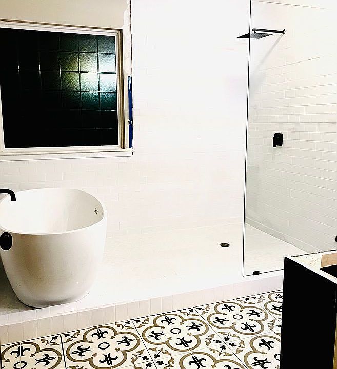 Master bath (as of 5.22.22)