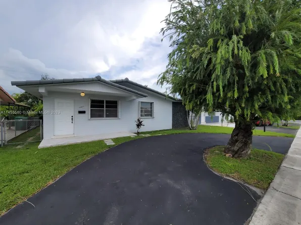 10400 SW 24th St, Miami, FL 33165