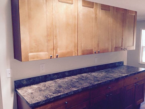 5th image of 1321 Adams St