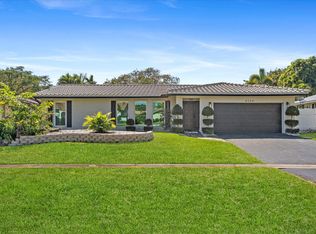 8264 Shadow Wood Boulevard, Coral Springs, FL 33071