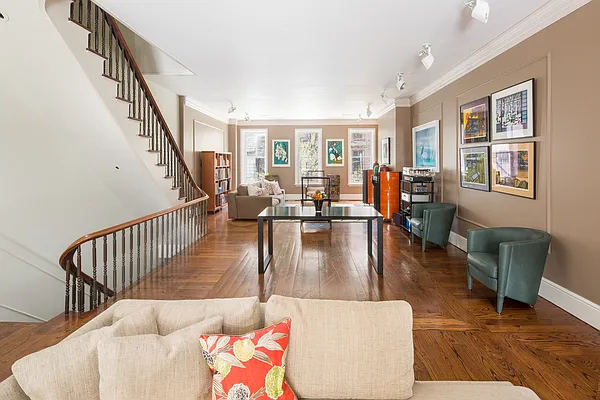 Rented by Douglas Elliman | media 3