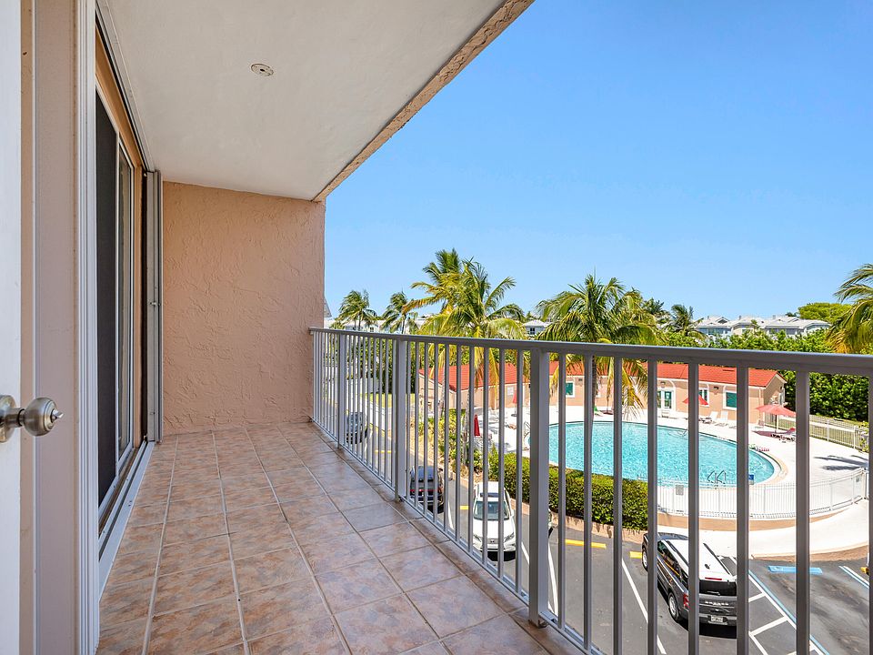 1st image of 3930 S Roosevelt Blvd #N302