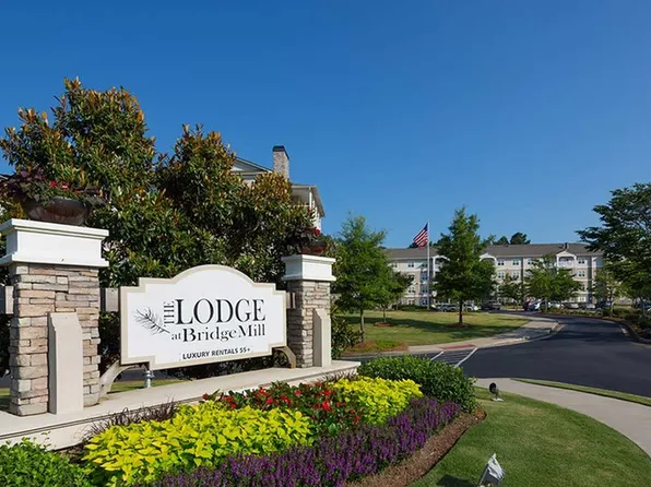 The Lodge at BridgeMill