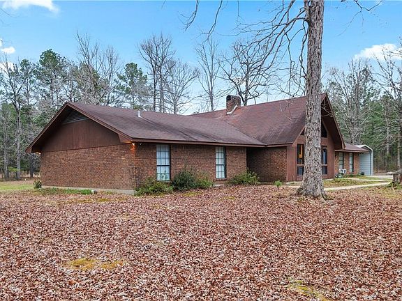 2nd image of 463 Horseshoe Rd