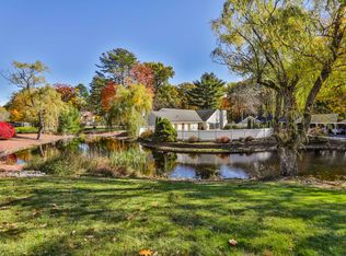 Oak Brook Condominium, Manchester, NH 03102
