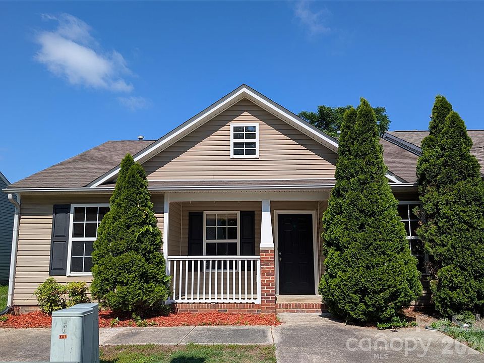 1st image of 1211 Camellia Ct