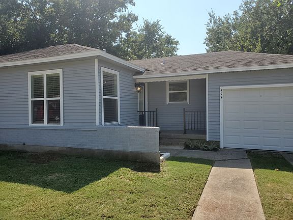 3rd image of 404 Joyce Dr