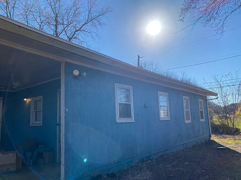 916 S Clifton Ave #A — Photo 17