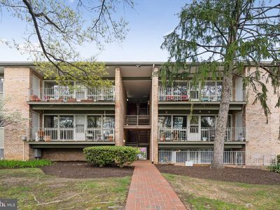 22 Manor Cir APT 104, Takoma Park, MD, 20912