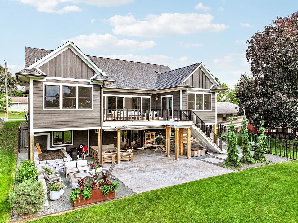 1st image of 8524 Haeg Dr
