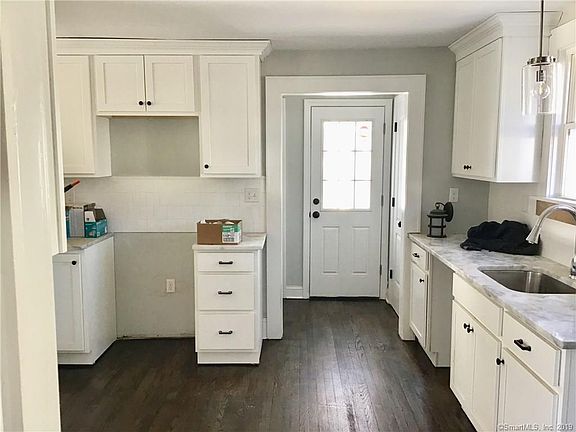 2nd image of 35 Henry Ave