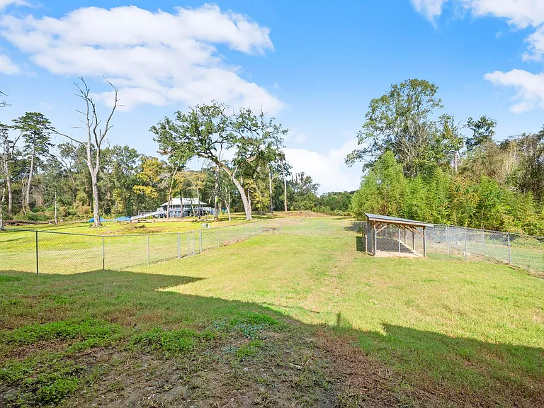 9825 Fawn View Dr — Photo 47