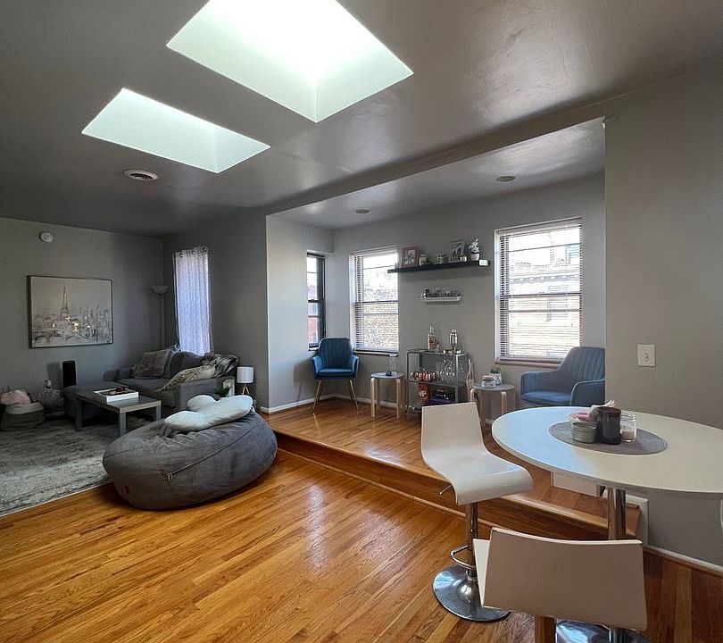 1st image of 701 S 16th St #7747781
