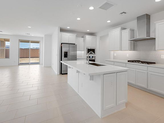 3rd image of 25118 N 171ST Lane