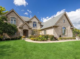 8760 Belfield Rd, Crystal Lake, IL 60014