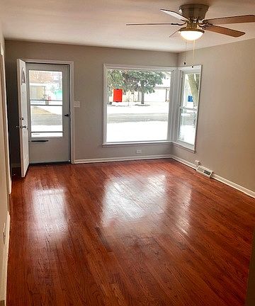 4th image of 310 Victoria Dr