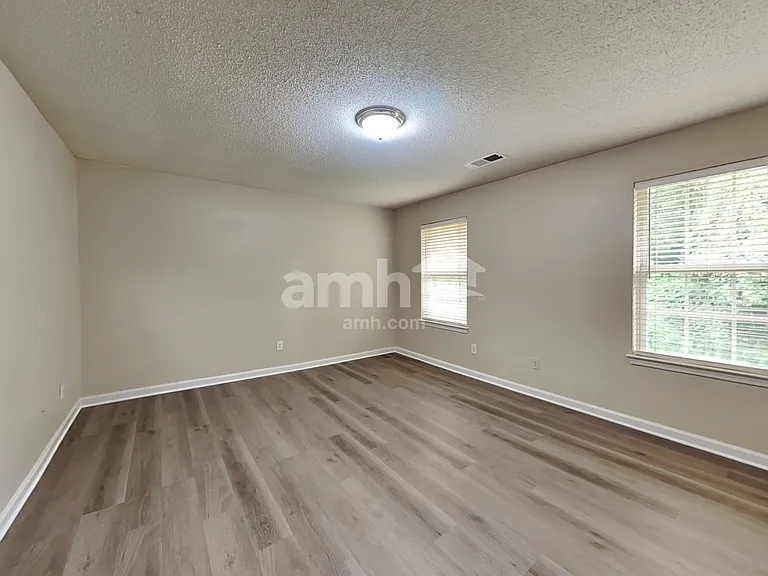 1610 Thornwick Trce — Photo 20