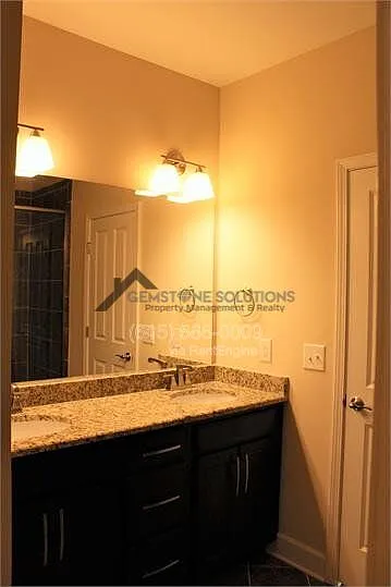 1529 Winding Creek Dr — Photo 17