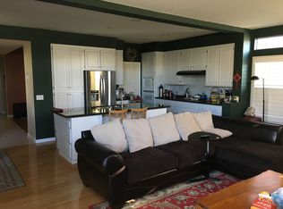 1819 Adobe Creek Dr, Petaluma, CA