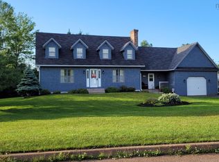 53 Meadowland Ave, Colchester, NS B2N6H6