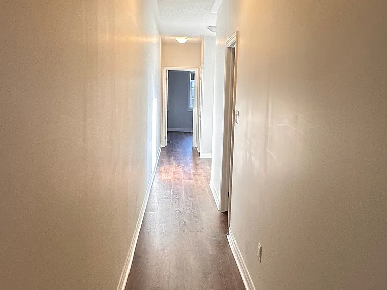 220 Coronation Rd — Photo 14