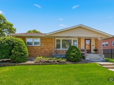5233 Oak Center Dr, Oak Lawn, IL, 60453