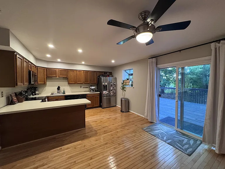 606 Coates Ln #1 — Photo 5