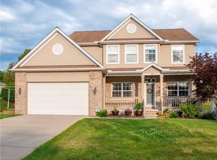 7507 Ludwin Dr, Seven Hills, OH 44131