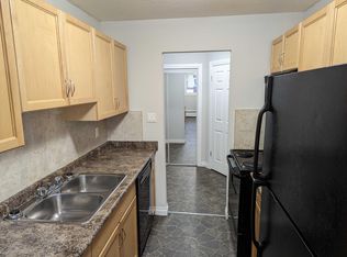 1811 8th Ave N, Regina, SK S4R 0G5