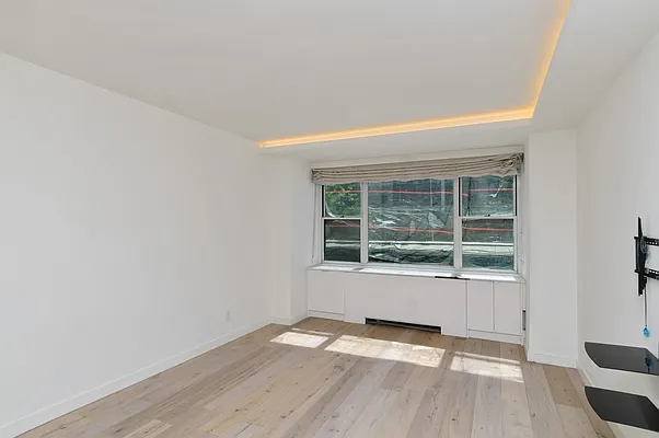 Rented by Corcoran | media 14