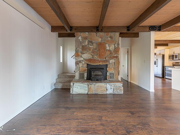 5th image of 660 Vista East Dr