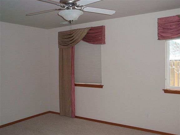 5th image of 207 S Belfair St