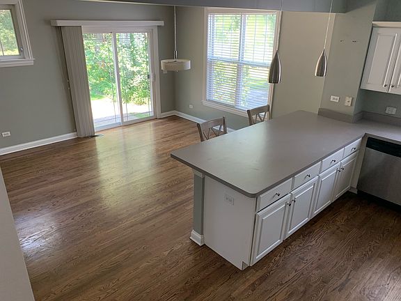4th image of 208 Newberry Ave